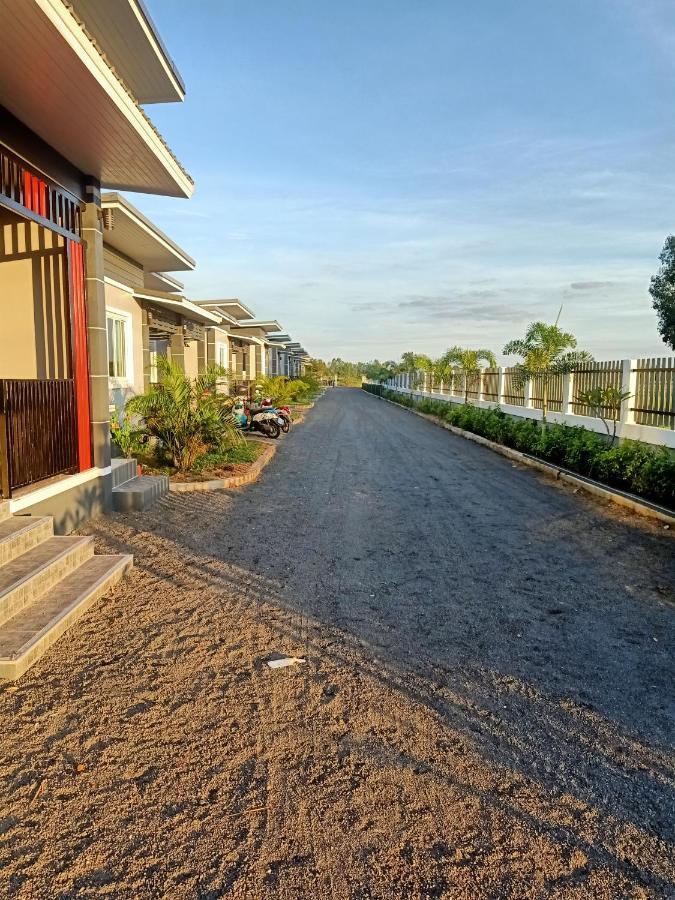 Khun Han Purada Garden酒店 外观 照片
